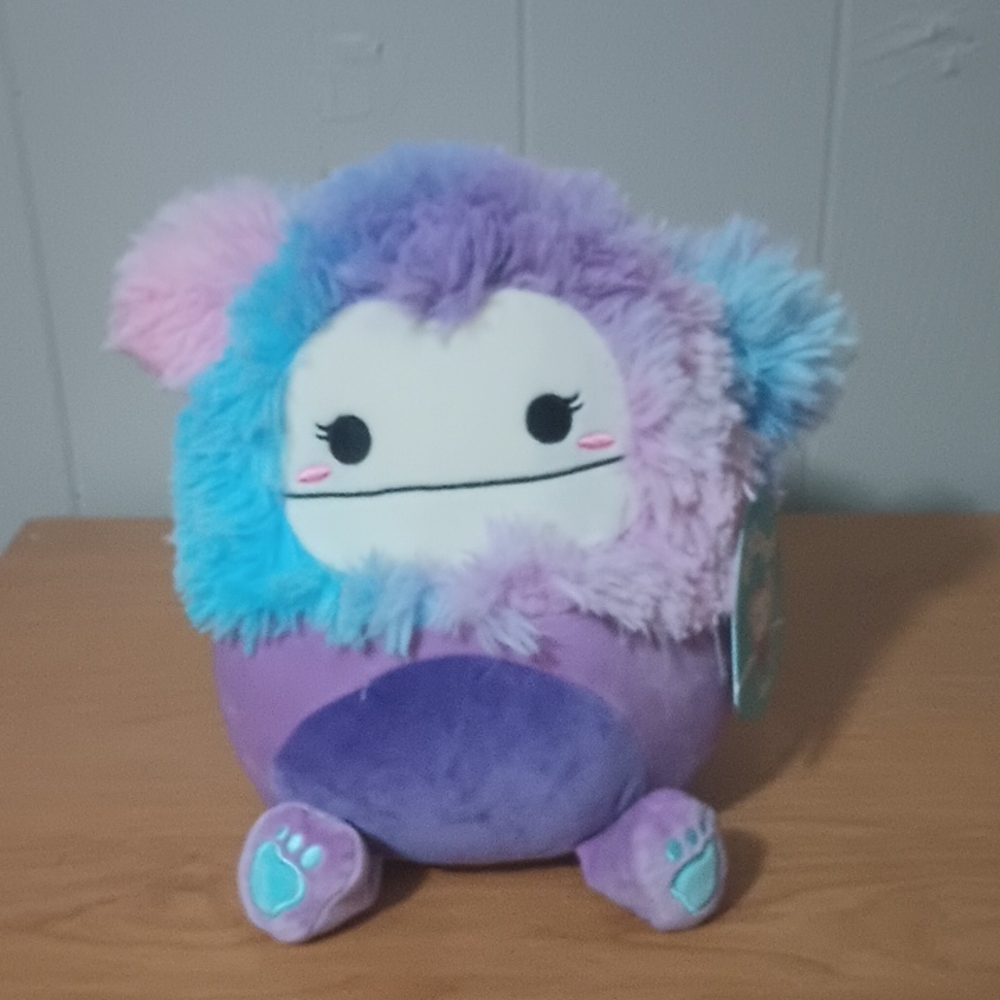 Eden The Bigfoot Squishmallow NWT